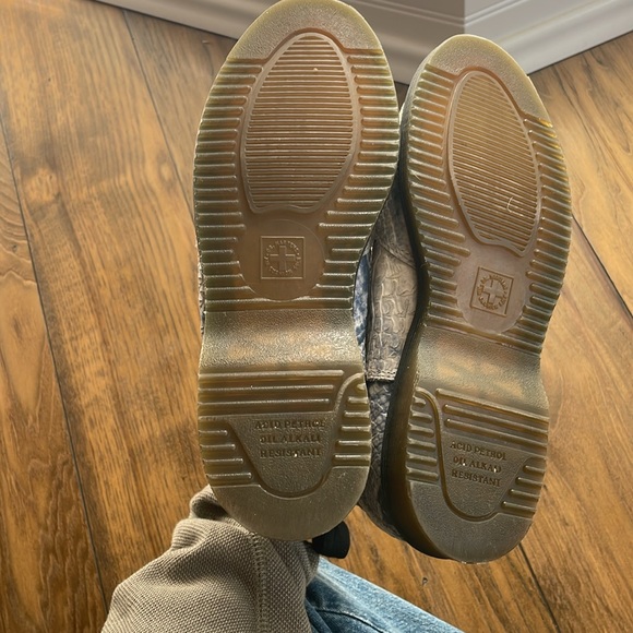 Dr. Martens Snake Skin Size 6 - Picture 5 of 6